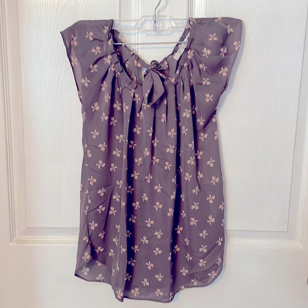 Lauren Conrad blouse